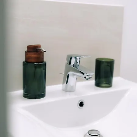 Πανσιόν Outsite