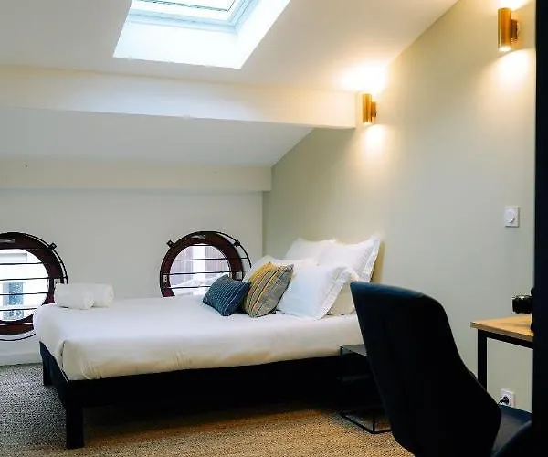 بيت ضيافة Outsite بوردو