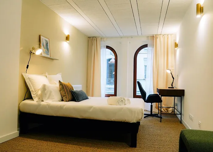 Outsite 3* بوردو